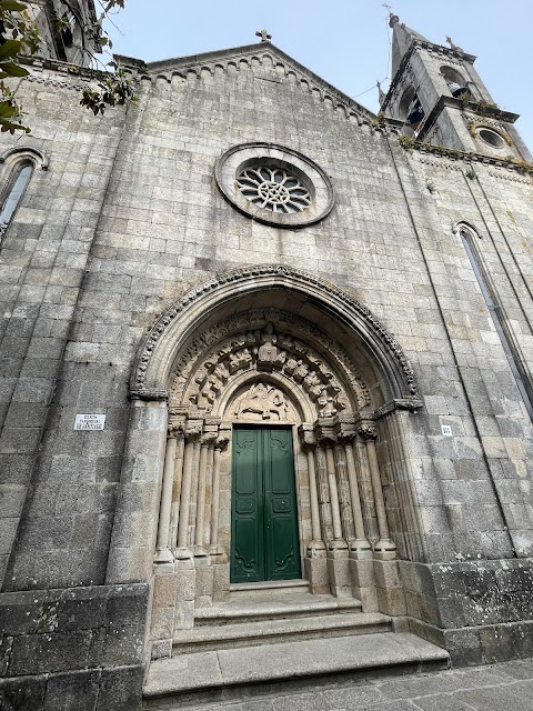 Iglesia de Santiago, iglesia en Betanzos