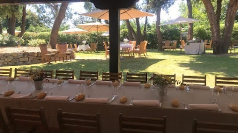 Restaurante-Jardín Las Encinas de Somo (exclusivo alojados), parque en Ribamontán al Mar