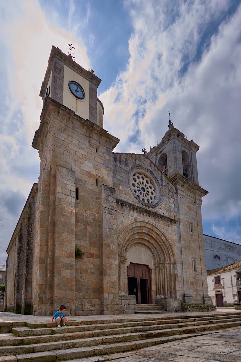 Iglesia de Santa María do Campo, iglesia en Viveiro