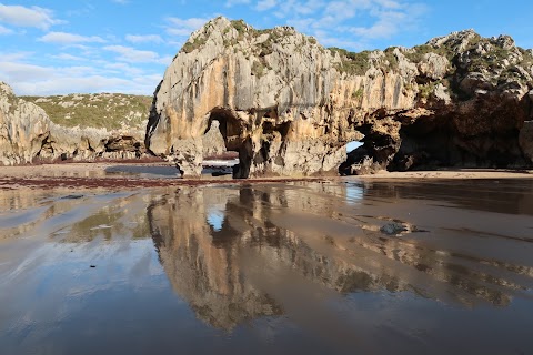 Nueva (Asturias), lugar de interés en Nueva de Llanes