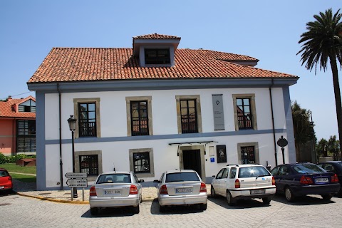 Centro de Escultura de Candás Museo Antón, museo en Carreño