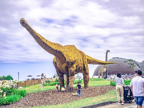 Parque Jurásico, parque en Colunga