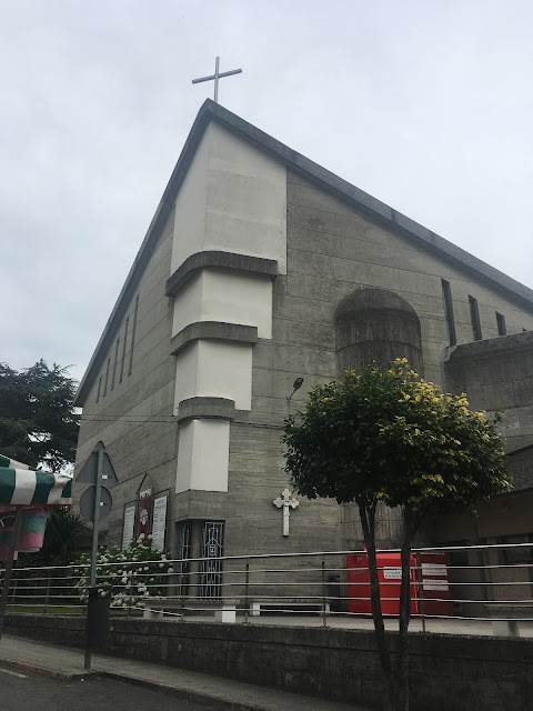 Iglesia de San Juan Bautista, iglesia en Carballo