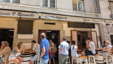 Remata en Mesón O Recuncho, para comer en Viveiro