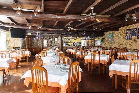 Remata en Restaurante Cantábrico, para comer en A Fonsagrada