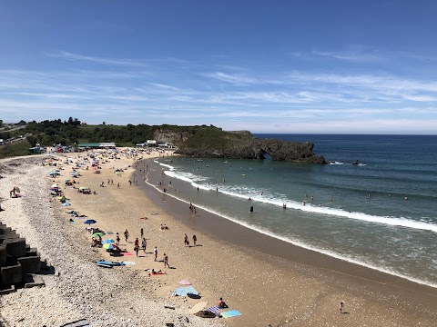 Playa de San Antolín, lugar de interés en Posada de Llanes