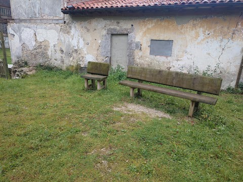 Piñeres de Pria, parque en Nueva de Llanes