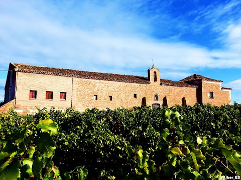 Ermita de Alesanco, iglesia en Alesanco